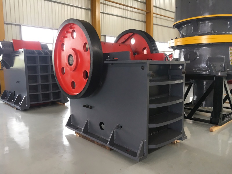 石英砂顎式破碎機(jī)遇到小問題怎么辦？全面解決方案及預(yù)防措施